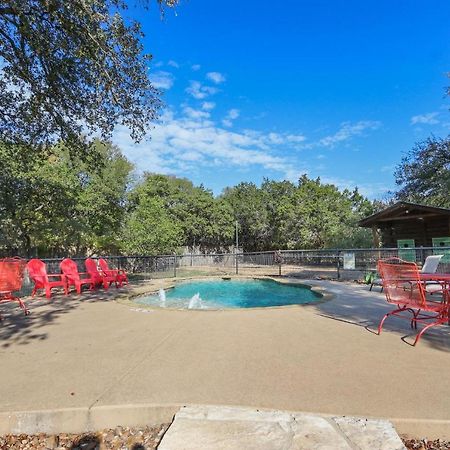 Wimberley Log Cabins Resort And Suites- Unit 8 エクステリア 写真