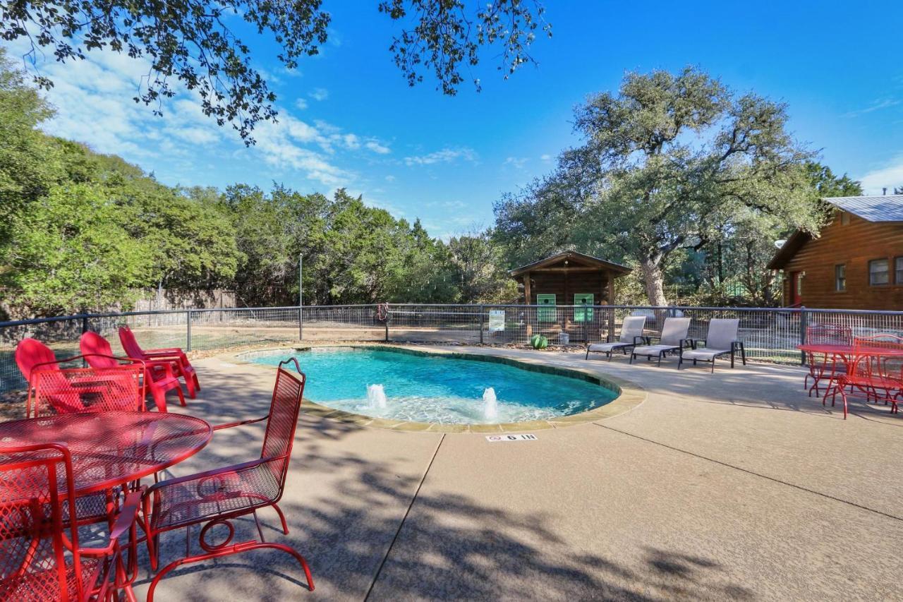 Wimberley Log Cabins Resort And Suites- Unit 8 エクステリア 写真